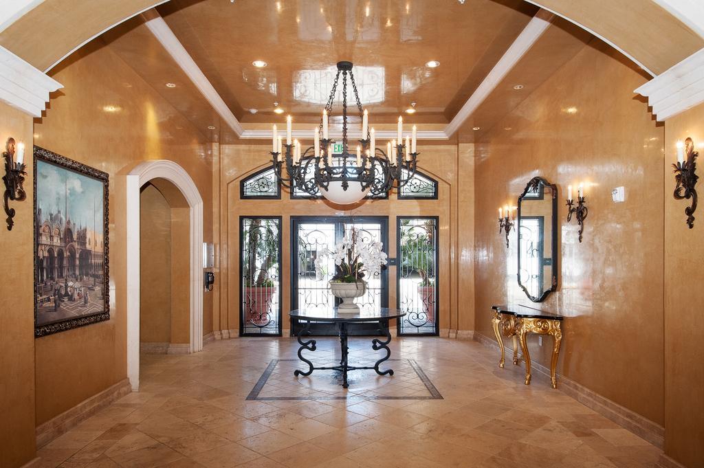 Sunshine Suites At The Piero Λος Άντζελες Εξωτερικό φωτογραφία
